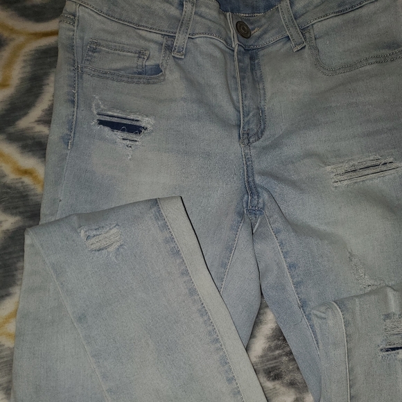 NWOT Distressed jeans - Picture 7 of 12